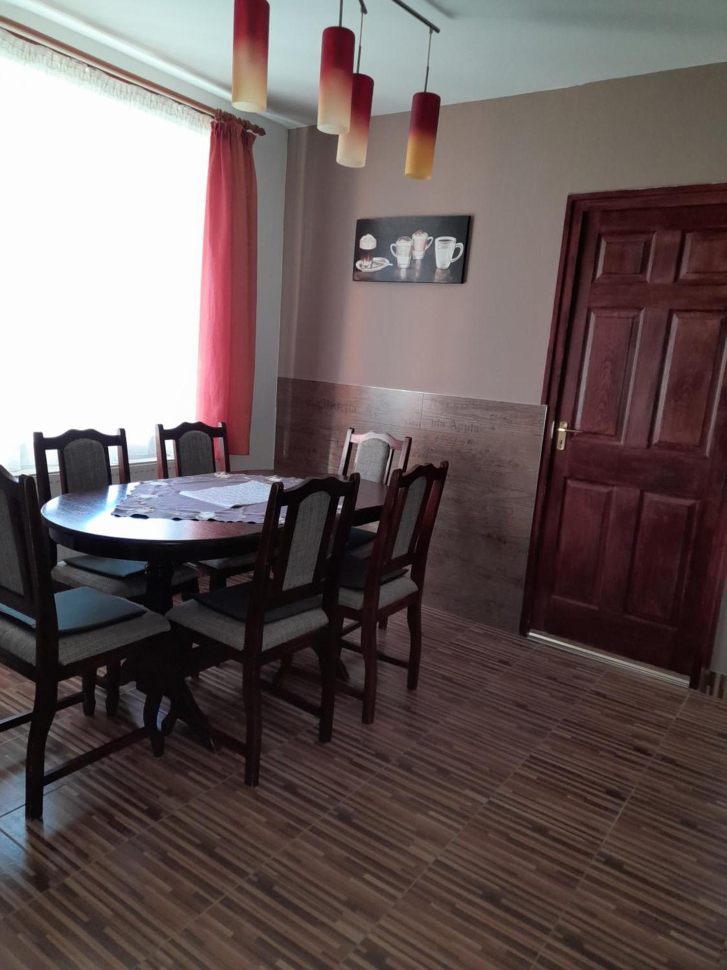 Vadrozsa Vendeghaz-Apartman Demjen Ngoại thất bức ảnh