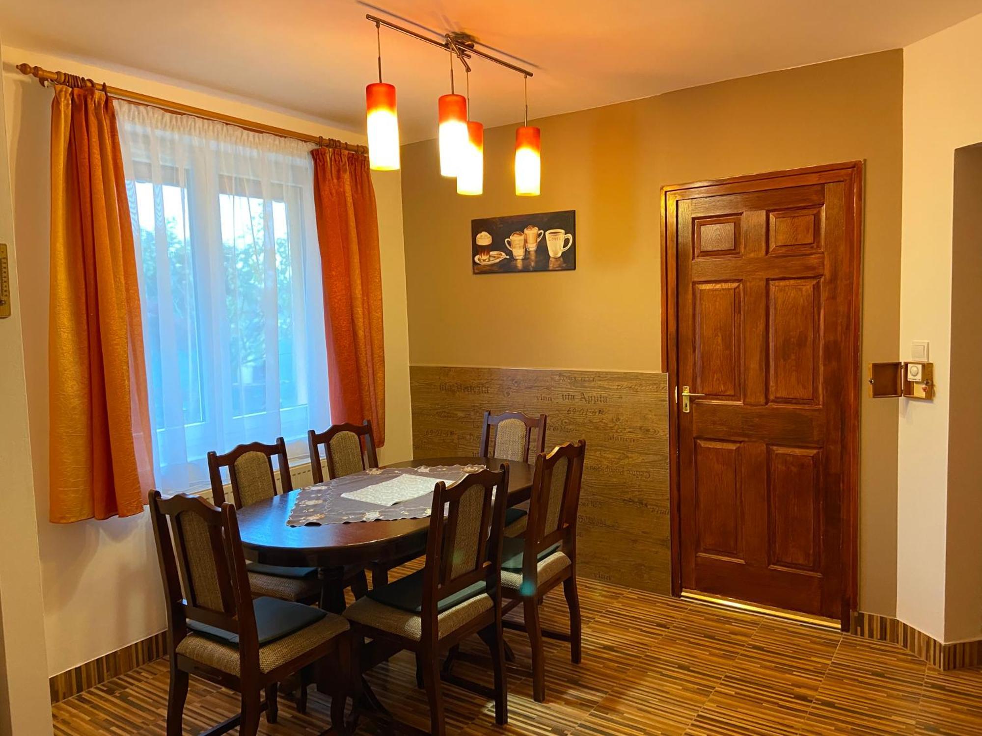 Vadrozsa Vendeghaz-Apartman Demjen Ngoại thất bức ảnh